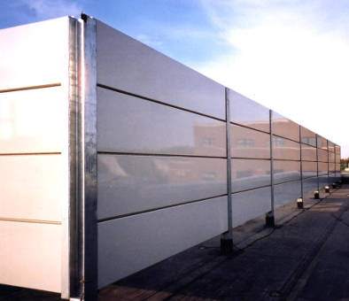 Powerful noise barrier placed on top of roof