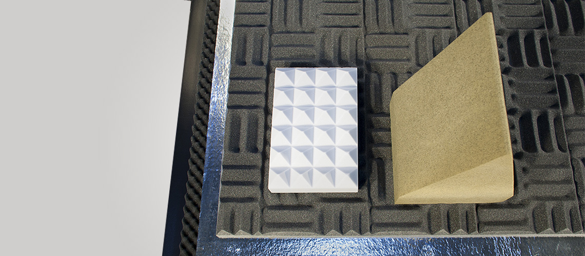 Sound absorbers in machine enclosures